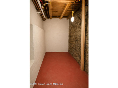 Welcome to this unique historic turn-of-the-century colonial - photo 33