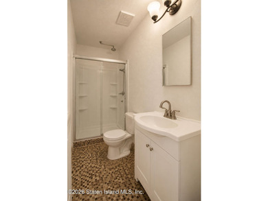 Welcome to this unique historic turn-of-the-century colonial - photo 36