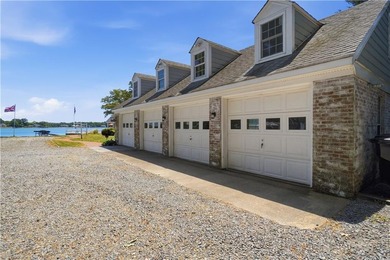 Unduplicated 3+ acre rambling waterfront estate on Lynnhaven Bay - photo 40