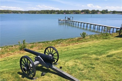 Unduplicated 3+ acre rambling waterfront estate on Lynnhaven Bay - photo 42