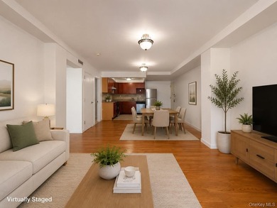 Welcome to this bright and well-maintained south-facing - photo 5
