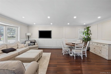 HOUSTON, WE HAVE A PROBLEM... THIS OPEN HOUSE IS ABOUT TO BE - photo 4