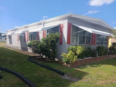 Looking for the perfect home? Then you have found it!! This one - photo 2