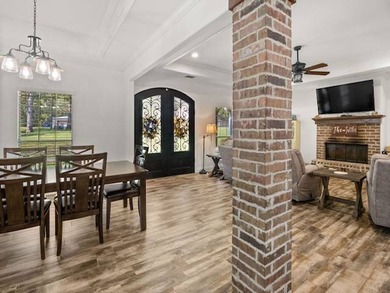 Lake Living at Its Finest! Discover this stunning 4-bedroom - photo 11