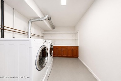 Welcome to 156 Jefferson Street, a well-located 2-bedroom - photo 15