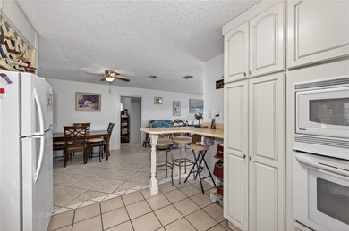 GRANDPARENTS, this is the house the grandkids want you to buy! - photo 19