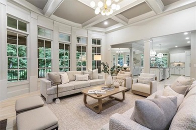 Gorgeous setting in The Manor Golf & Country Club, ideally - photo 19