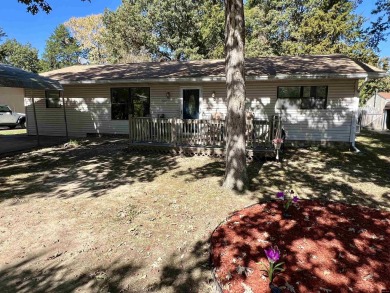 Lake Home For Sale in Bull Shoals, Arkansas