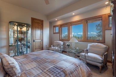 This luxurious 5,847 square-foot mountain and executive retreat - photo 32