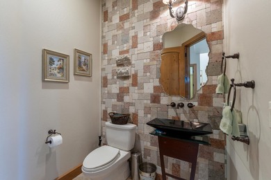 This luxurious 5,847 square-foot mountain and executive retreat - photo 35