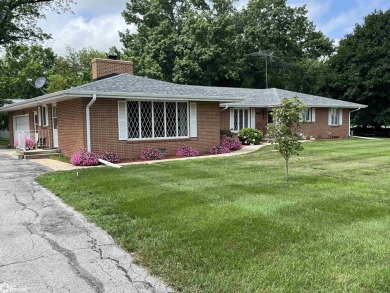 Beautiful brick home available in Humeston! This home has had