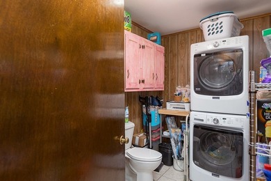 Still looking for that affordable lake house? This is it - photo 18