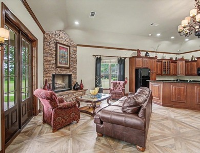 Move Right In & Start Enjoying low-maintenance living in this - photo 31