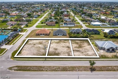 Large lot located in the heart of Cape Coral. Zoned multi family - photo 1