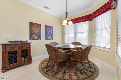 Stunning lakefront pool home in the remarkable gated community - photo 9