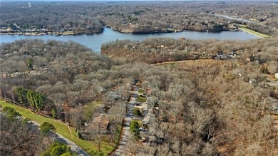 Lake Windsor Home For Sale in Bella Vista Arkansas