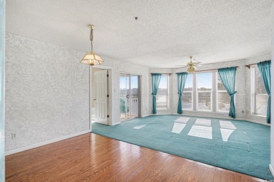 Discover easy coastal living in this beautifully maintained