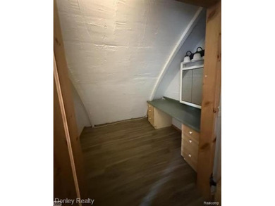Unique home with tons of potential for really cool - photo 17