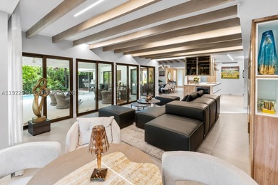 Experience a modern South Coconut Grove residence that perfectly - photo 24
