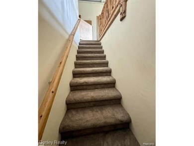 Unique home with tons of potential for really cool - photo 24
