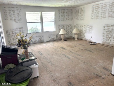 A HANDYMANS DREAM! This open canvas awaits your personal touch! - photo 4