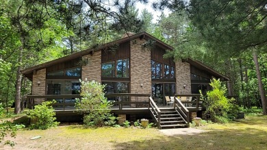 Otsego Lake Home For Sale in Gaylord Michigan