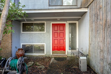 Old Fort Bayou Coastal Preserve Home Sale Pending in Ocean Springs Mississippi