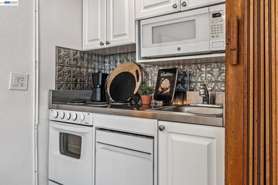 Newly improved price. Seller offering 4 month HOA credit at - photo 8