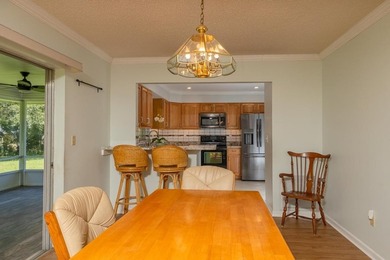 Welcome to this beautifully maintained family home offering - photo 12