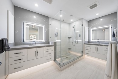 Beautifully updated harbor home in the prestigious Admirals Cove - photo 13
