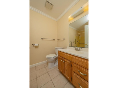 Welcome to this beautifully maintained family home offering - photo 30