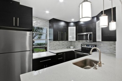 Lake Condo For Sale in Delray Beach, Florida