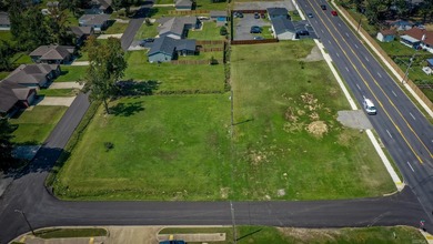 Prime Commercial Lot on High-Traffic Kiehl Avenue! Endless - photo 4