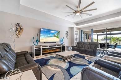 Welcome to this beautiful 2,434 sq ft single-family home built - photo 4