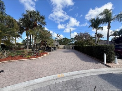 Rare Opportunity: Expansive 4,361 Sq. Ft. Lot in Exclusive - photo 15