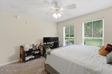 Secure housing before the fall semester! This first-floor - photo 20