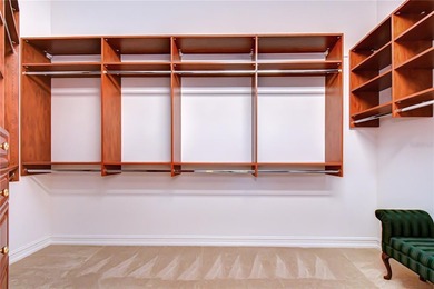 Welcome to resort-style living in the highly sought-after - photo 21