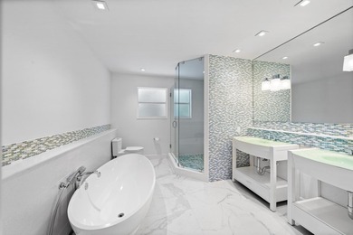 Ibis Isle Rare Offering Impeccably maintained and beautifully - photo 24