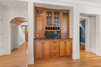 ELITE NEIGHBORHOOD PAIRED WITH UNMATCHED WATERFRONT ACCESS AND - photo 25