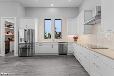 This 2023 custom-built masterpiece redefines luxury living - photo 6