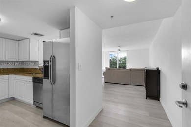 Experience elevated coastal living in the heart of Las Olas - photo 8