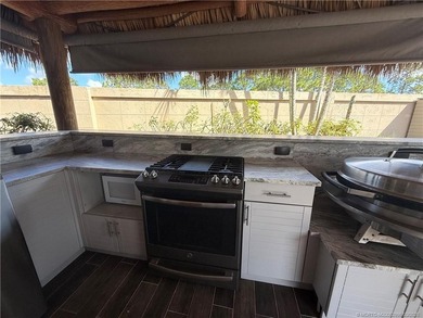 Rare Opportunity: Expansive 4,361 Sq. Ft. Lot in Exclusive - photo 32