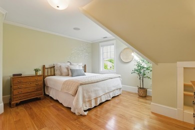 ELITE NEIGHBORHOOD PAIRED WITH UNMATCHED WATERFRONT ACCESS AND - photo 48