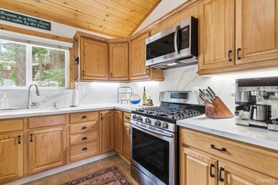 Tucked away in the highly sought-after Montgomery Estates - photo 13