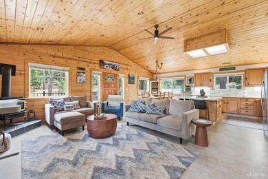 Tucked away in the highly sought-after Montgomery Estates - photo 19