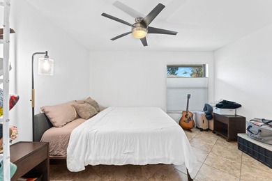 Welcome to this beautifully maintained 3-bedroom, 2-bathroom - photo 21