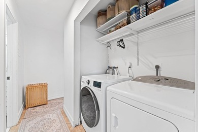 Welcome to this beautifully maintained 3-bedroom, 2-bathroom - photo 24