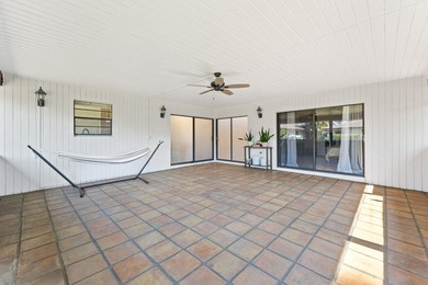 Welcome to this beautifully maintained 3-bedroom, 2-bathroom - photo 26
