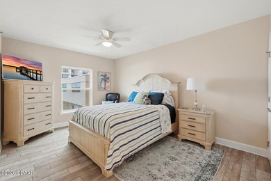 Magnificent Oceanfront living in beautiful Daytona Beach Shores! - photo 28