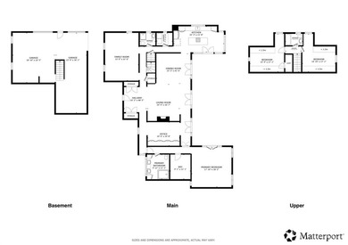 Set on a private .7-acre lot in North Asheville, this 3-bedroom - photo 30